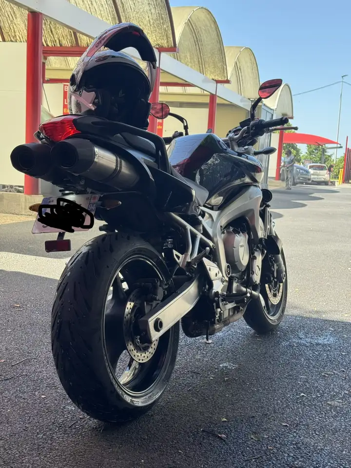 Yamaha FZ 6