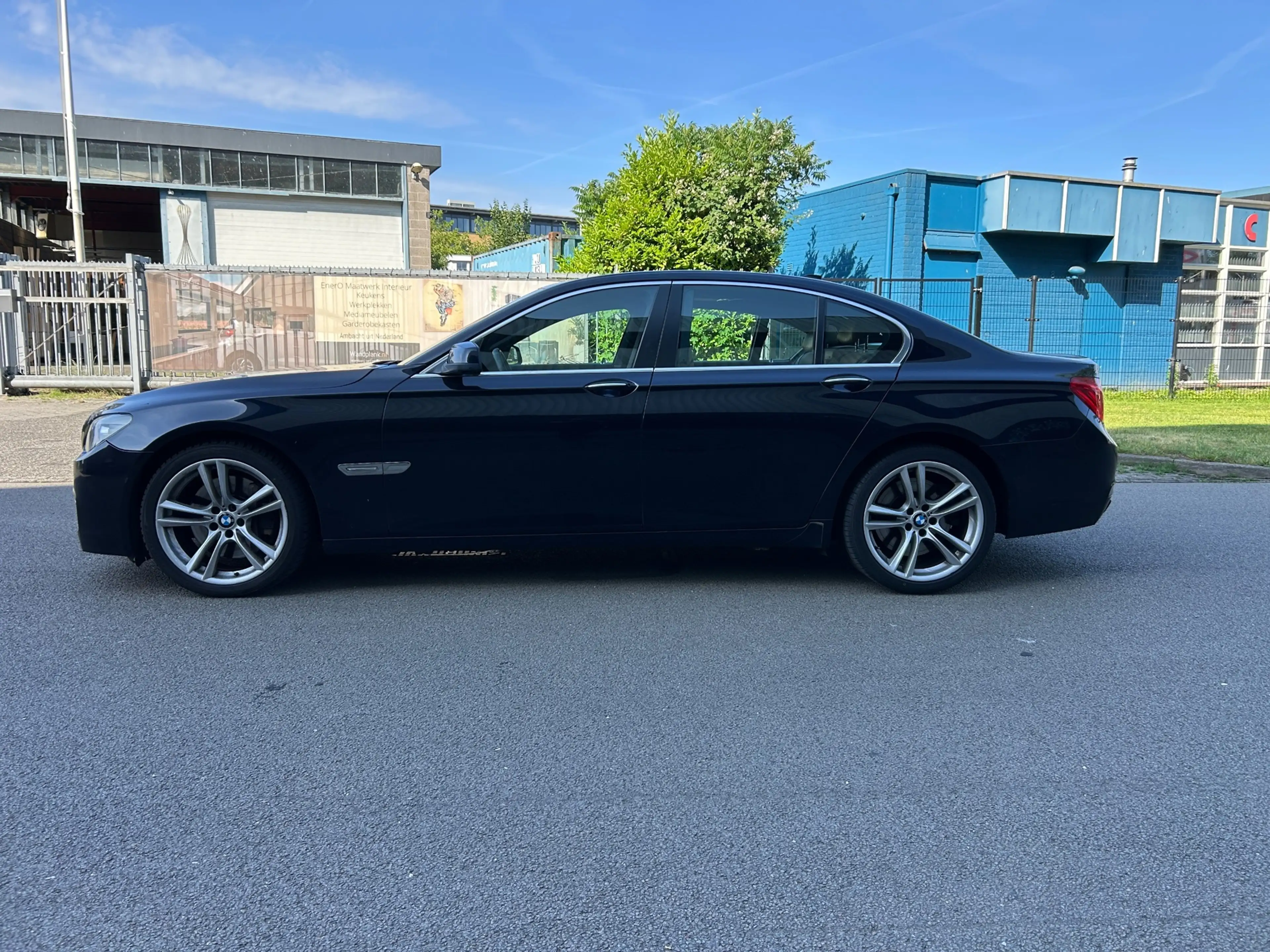 BMW 750 7-serie 750i High Executive M -PAKKET 520PK BOMVOL — photo 2