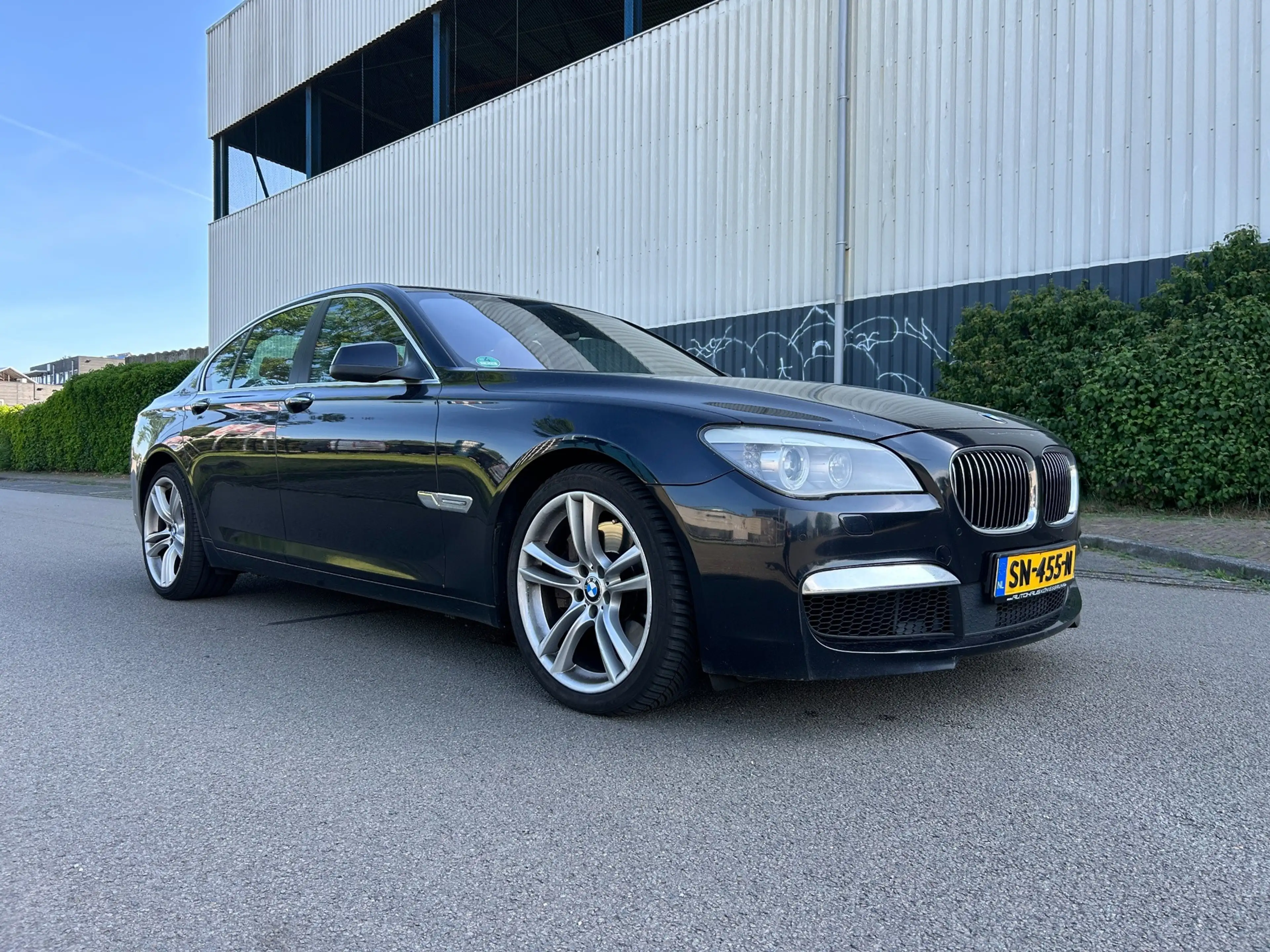 BMW 750 7-serie 750i High Executive M -PAKKET 520PK BOMVOL