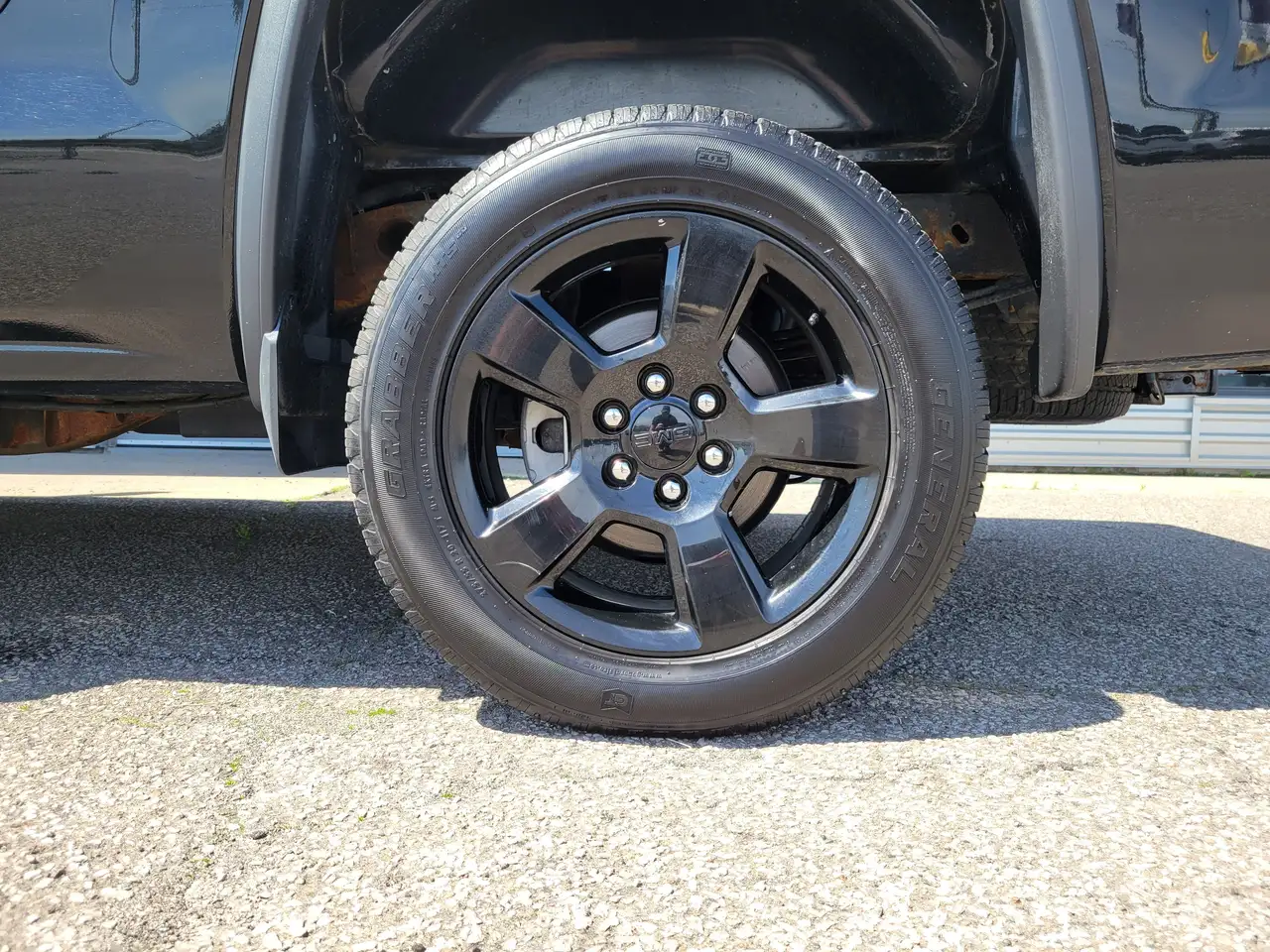 GMC Sierra 1500 снимка GMC Sierra 1500