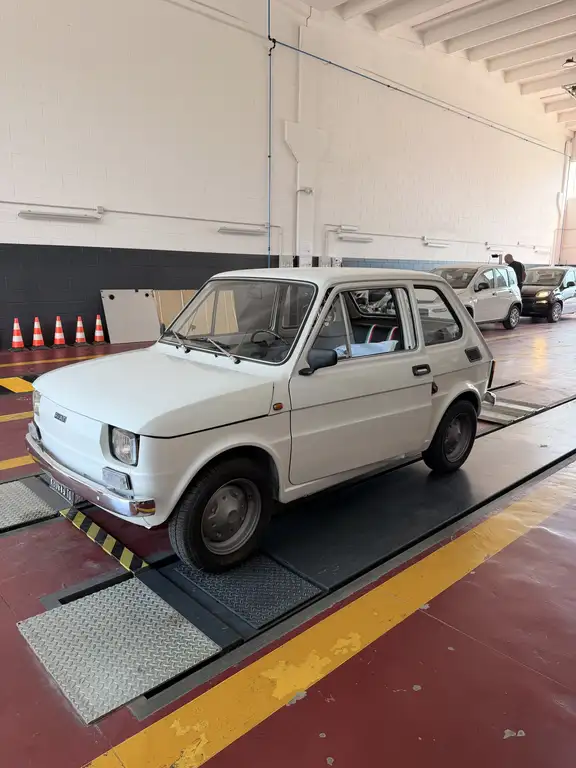 Fiat 126 1974 из Европы — купить под ключ
