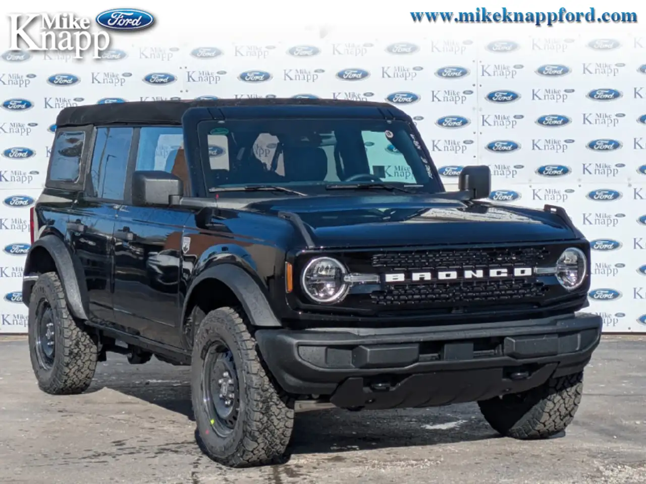 Ford Bronco снимка Ford Bronco