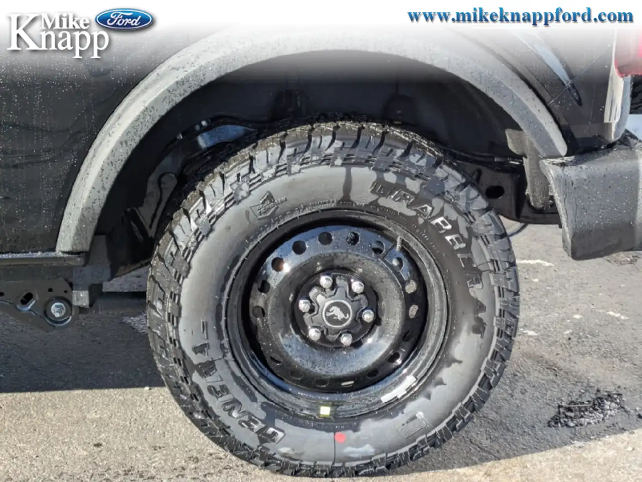 Ford Bronco снимка Ford Bronco