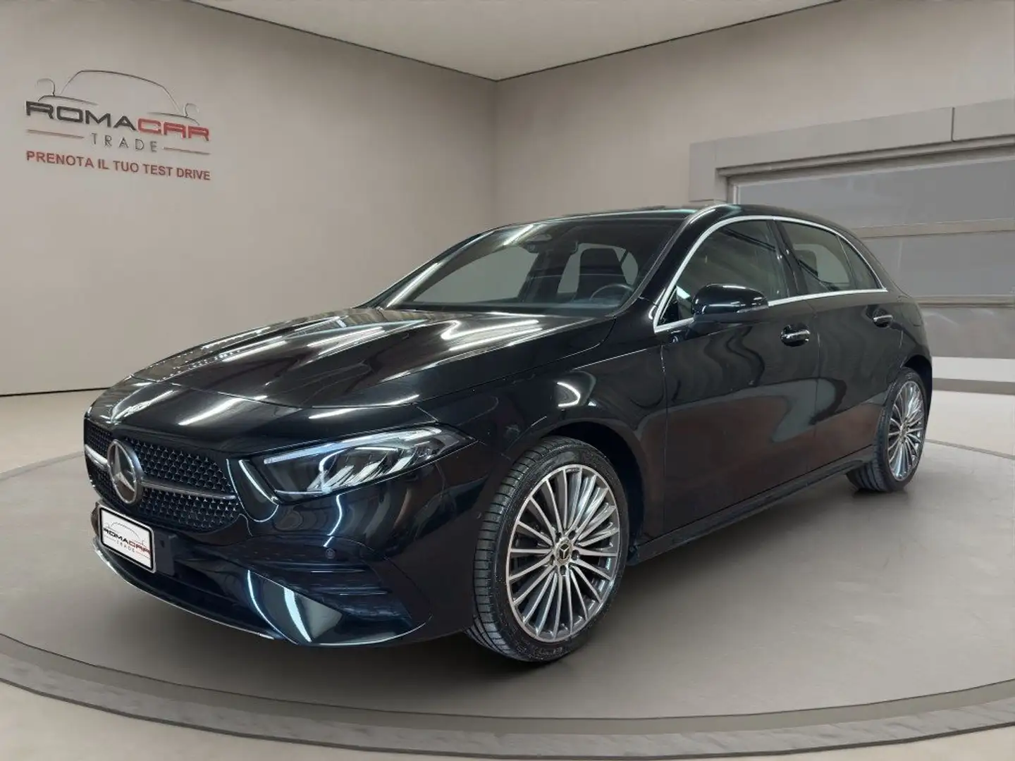 Mercedes-Benz A 250 hybrid EQ AMG Line Premium Plus TETTO LUCI AMB Negro - 2