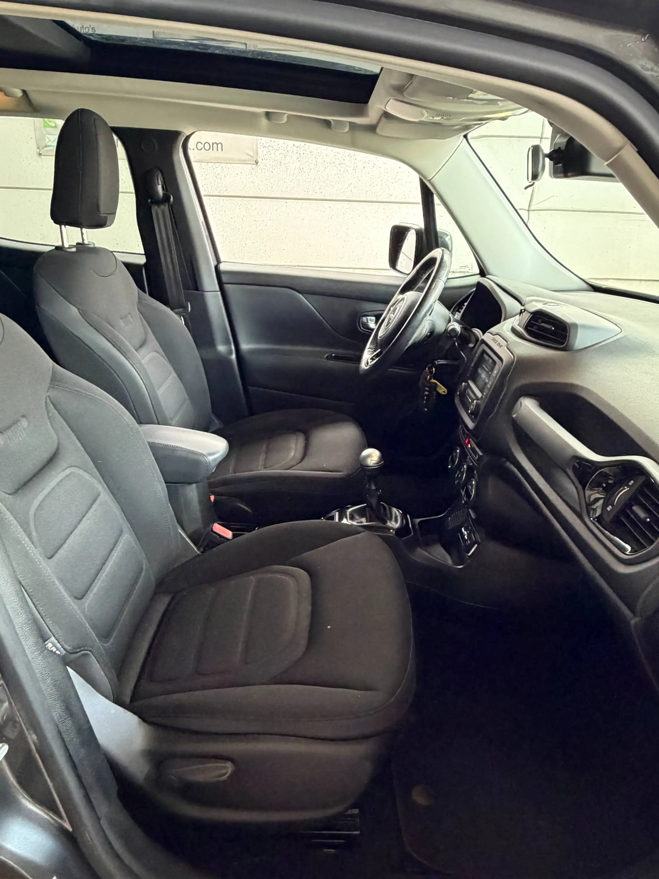 Jeep Renegade 1.6i Downtown Special Edition * FUL OPTION * — photo 10