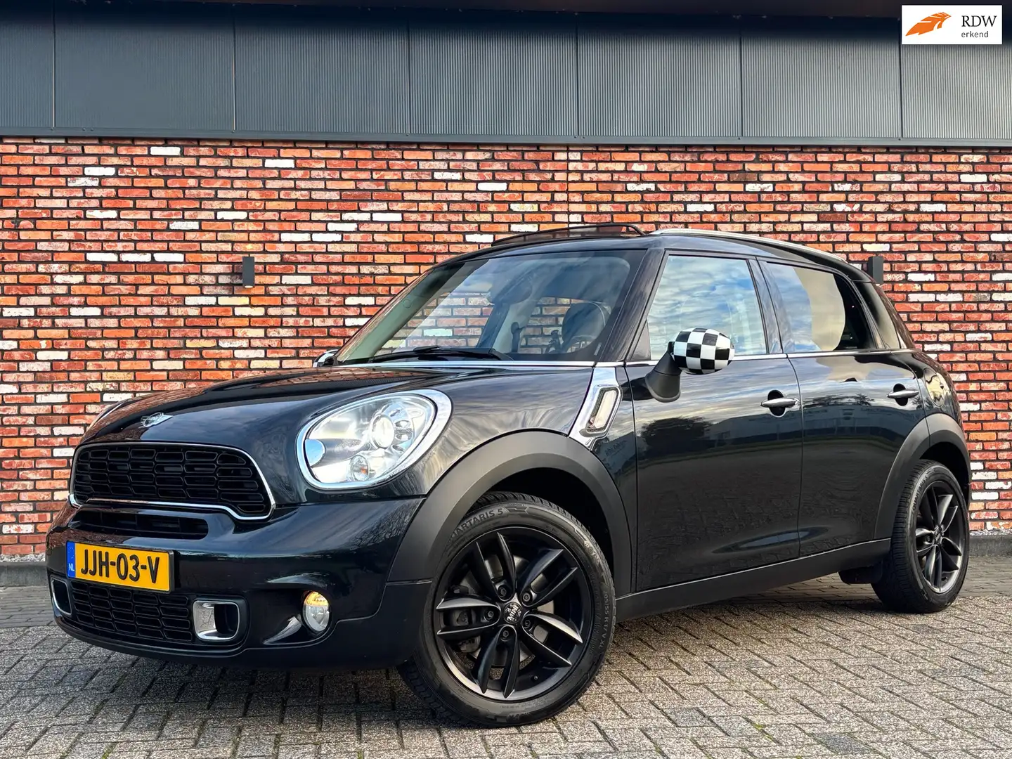 MINI Cooper S Countryman Mini 1.6 Chili Panoramadak 112000km Automaat! Zwart - 1
