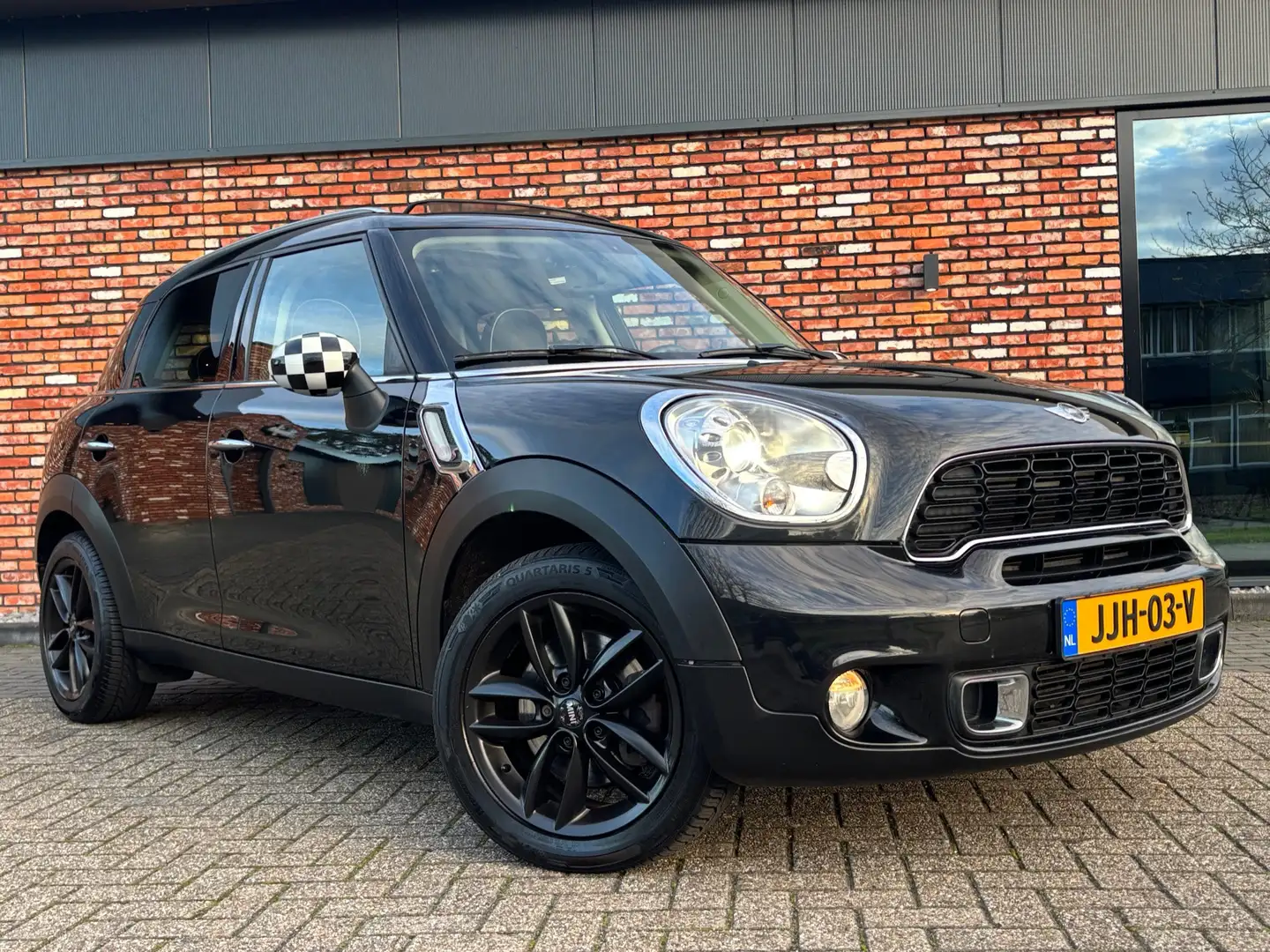 MINI Cooper S Countryman Mini 1.6 Chili Panoramadak 112000km Automaat! Zwart - 2