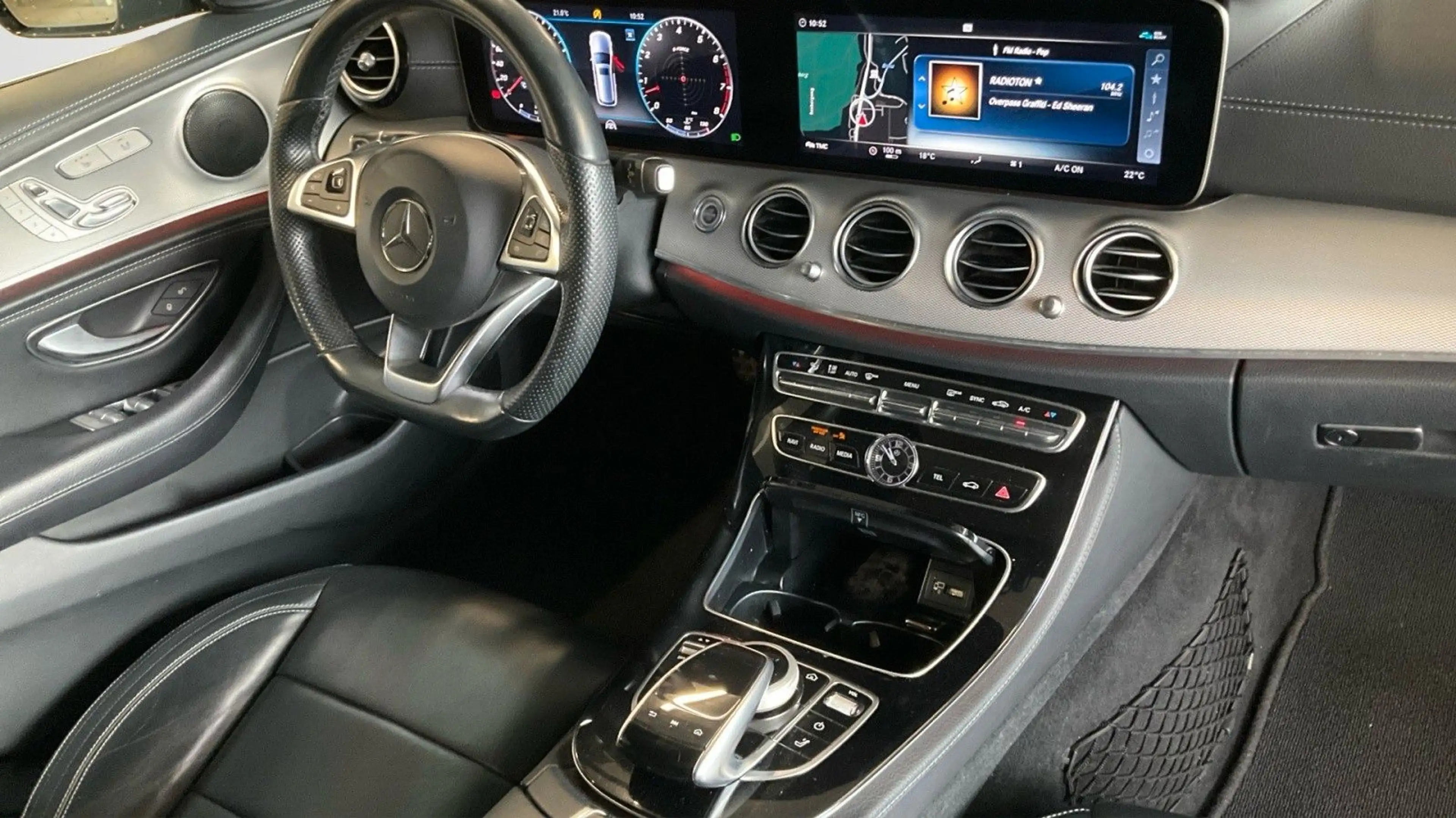 Mercedes-Benz E 400 T-Modell 4-Matic AMG-LINE*DISTRONIC*TOT* — photo 6