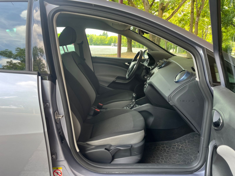 SEAT Ibiza Style, PDC, Sitzhzng, TÜV-AU + Service NEU — photo 7