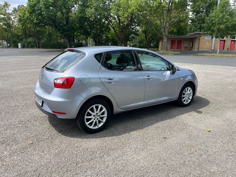 SEAT Ibiza Style, PDC, Sitzhzng, TÜV-AU + Service NEU — photo 3
