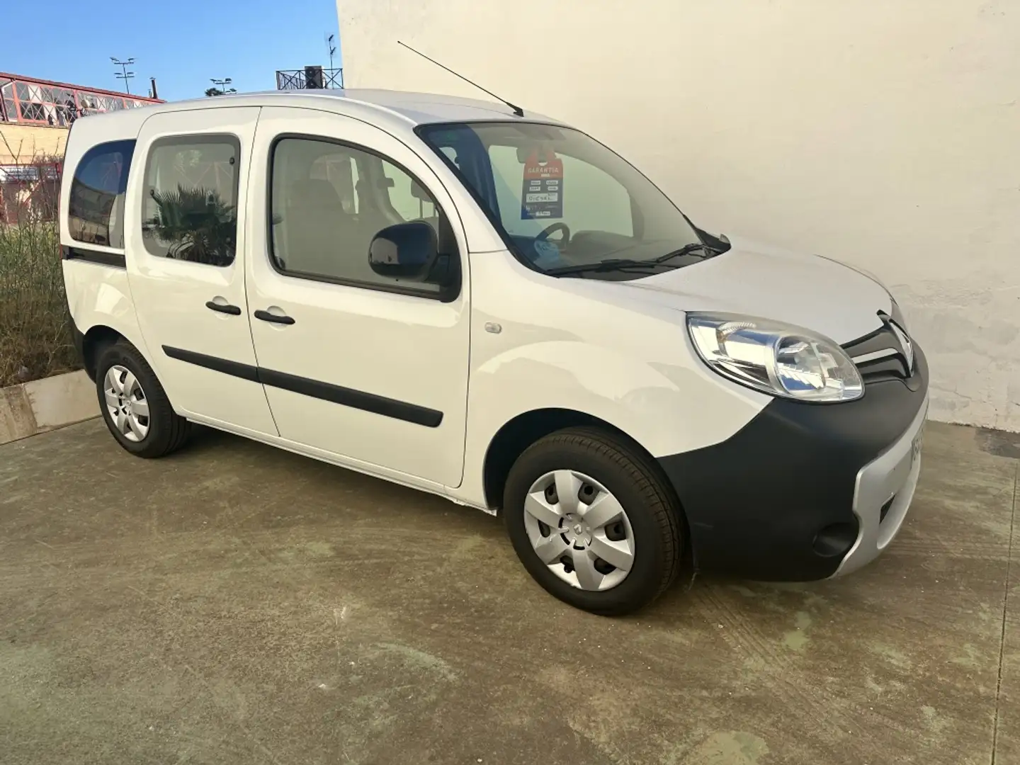 Renault Kangoo Combi 1.5dCi Extrem EDC 66kW Blanco - 1