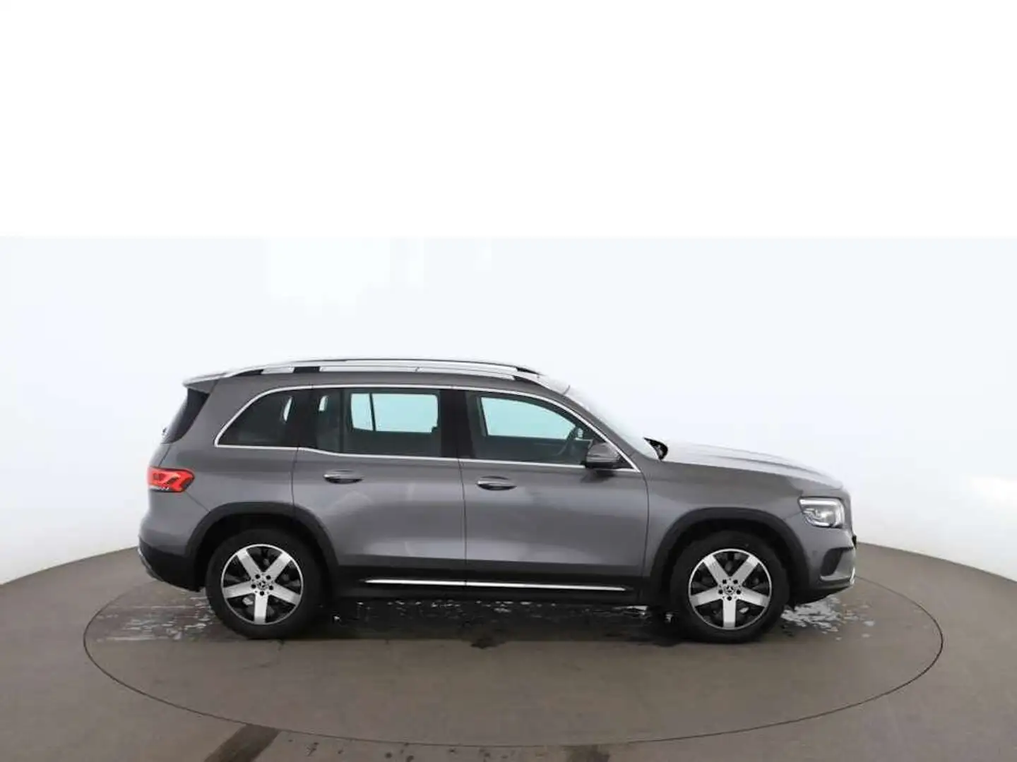 Mercedes-Benz GLB 200 d Progressive Aut LED SKY NAV LEDER R-CAM Grau - 2
