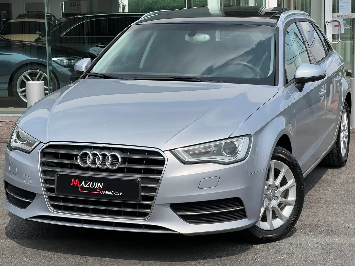 Audi A3 Sportback 1.4 TFSI Ultra * Toit Ouvrant * Cuir * Zilver - 1