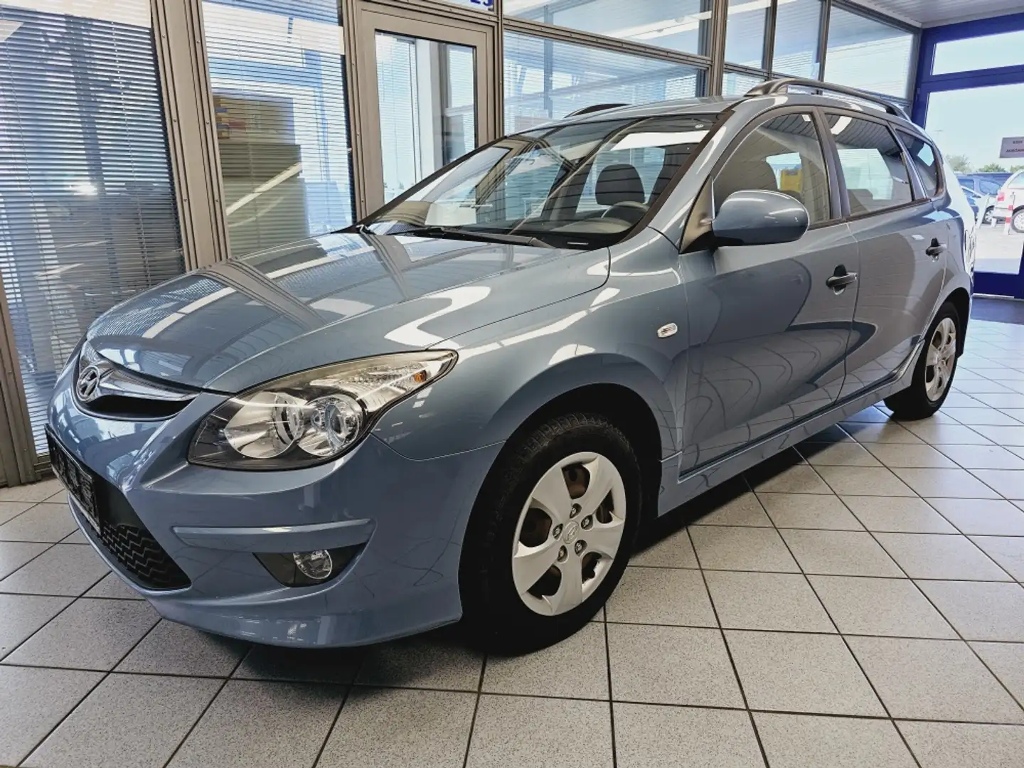 Hyundai i30 Trend ohne Tüv Blau - 2