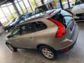 Volvo XC60 Kinetic AWD *1. Hand*Klima*AHK*Navi*TÜV* Beige - thumbnail 23