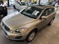 Volvo XC60 Kinetic AWD *1. Hand*Klima*AHK*Navi*TÜV* Beige - thumbnail 27