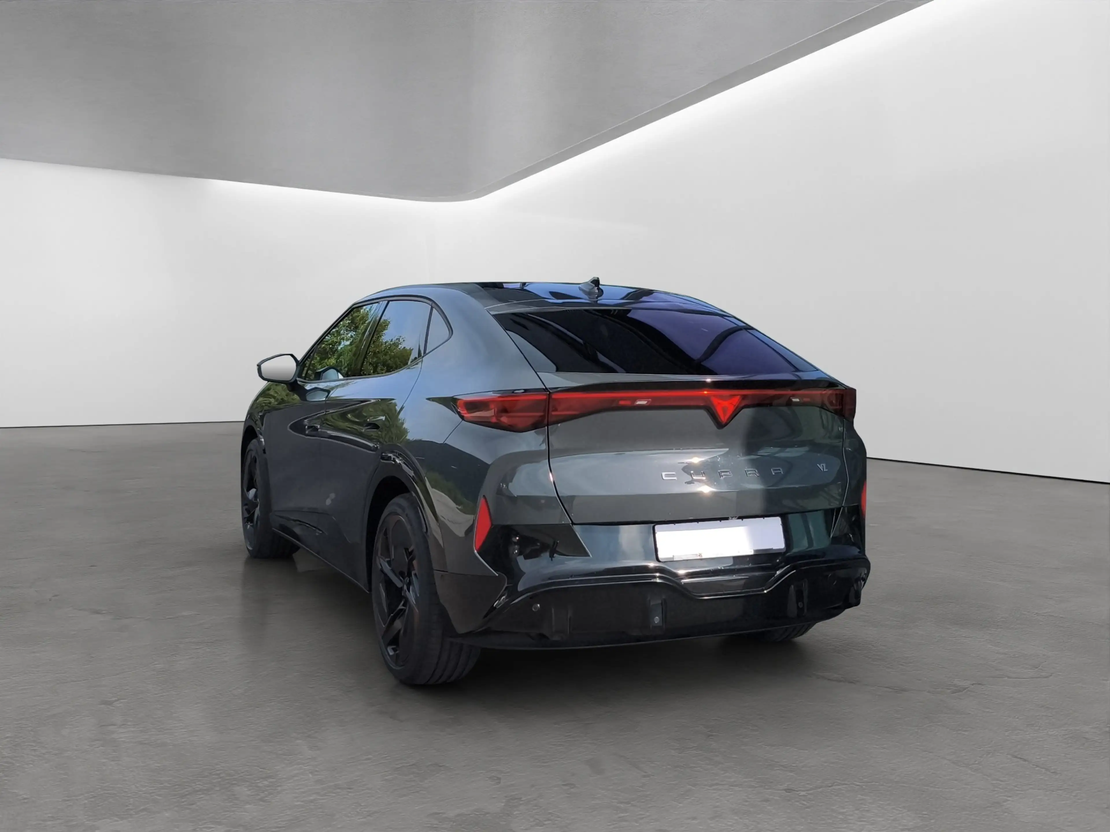 CUPRA Tavascan 4Drive VZ LED NAVI ACC SIDEASS 82KWH WÄRMEPUMPE PA — photo 5