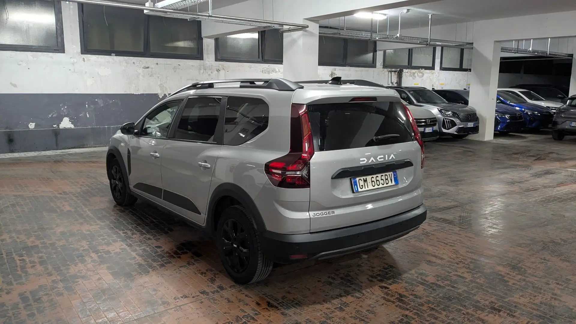 Dacia Jogger Jogger 1.0 TCe GPL 100 CV 7 posti Extreme Argent - 2