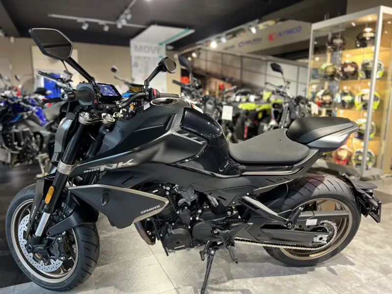 CFMOTO 800 NK - foto 4