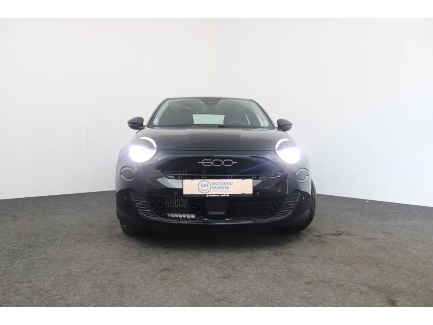 Fiat 600 HYBRID AUTOMAAT 136 PK *DAB*GPS*CARPLAY*CAMERA+SE Zwart - 2