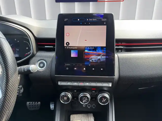 Renault Clio view 14