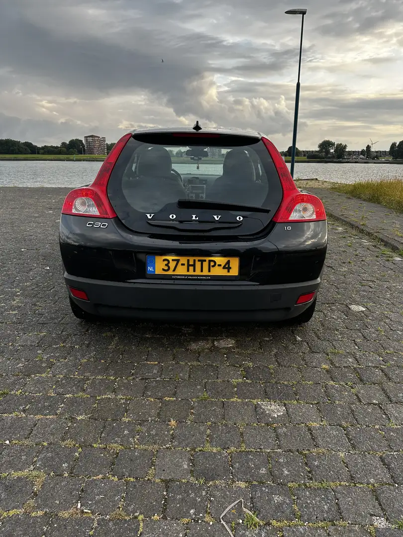 Volvo C30 1.8 Momentum Zwart - 2