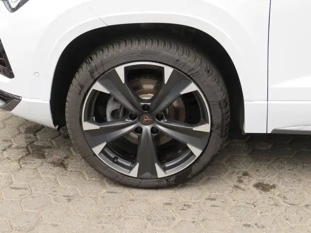 Cupra Ateca view 8
