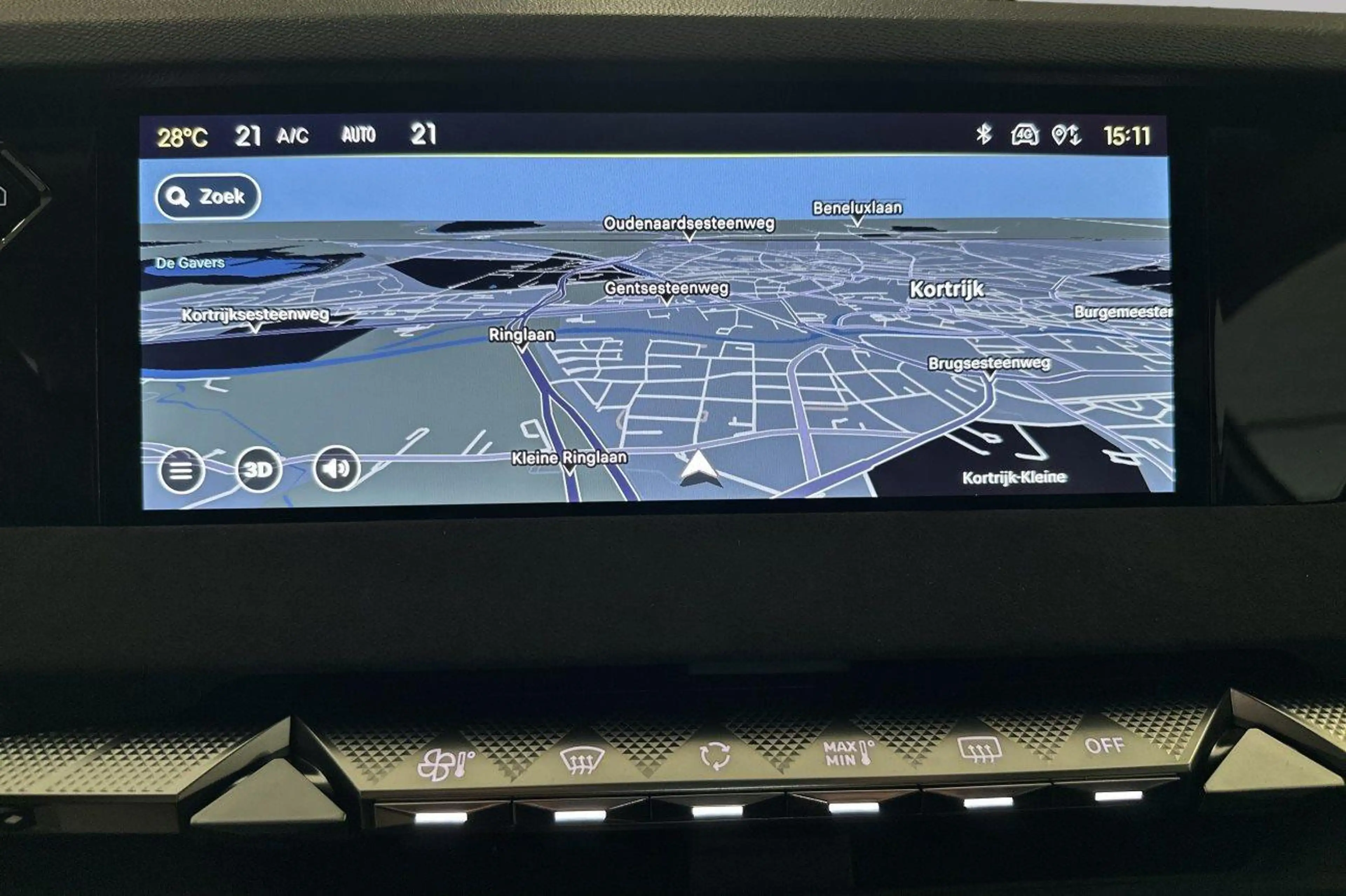 DS Automobiles DS 4 HYBRID 145 ETOILE — photo 14