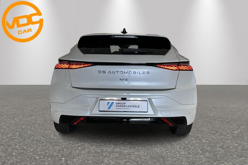 DS Automobiles DS 4 HYBRID 145 ETOILE — photo 7