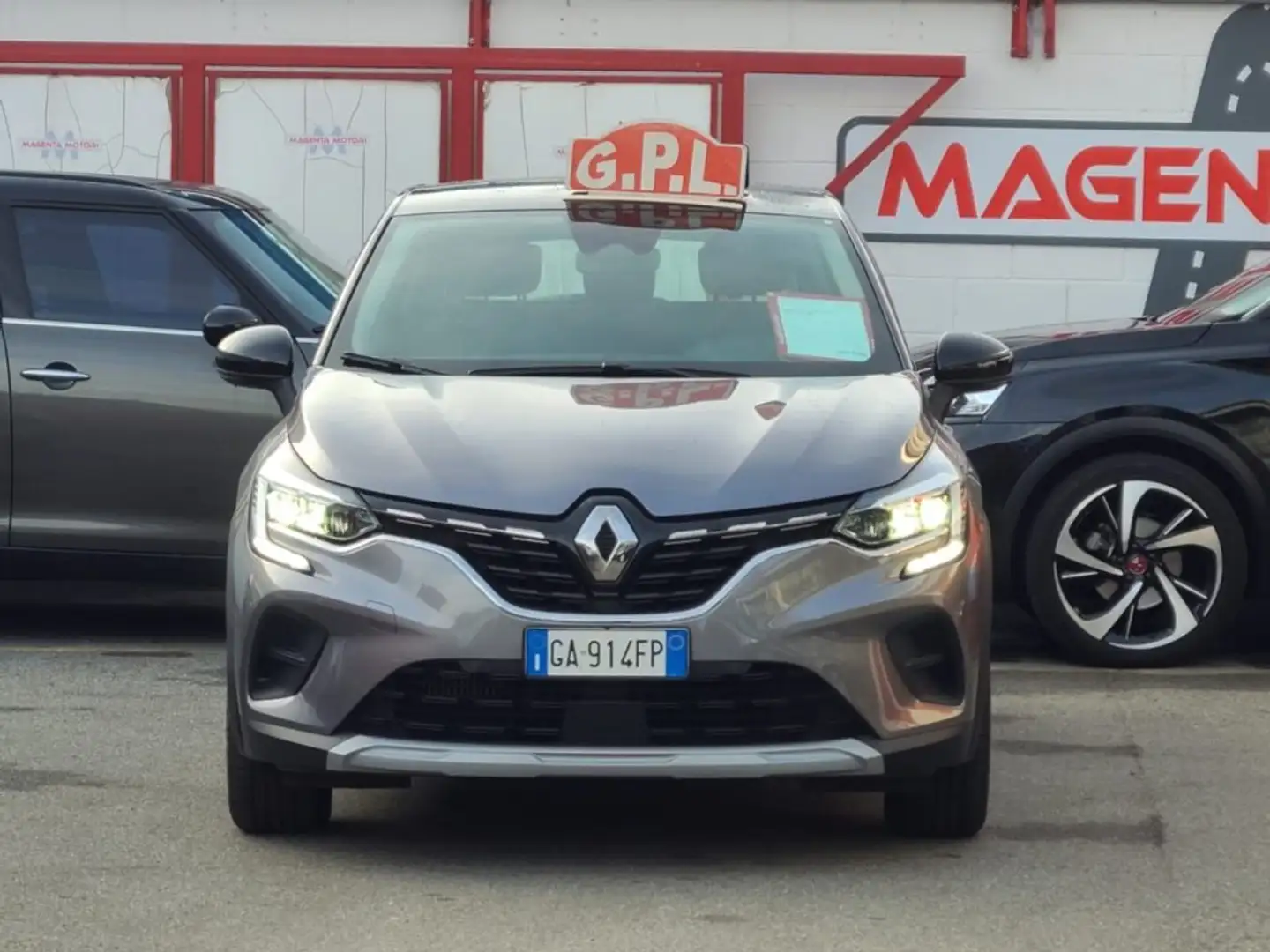 Renault Captur TCe 100 CV GPL Zen Unicopro Gris - 2