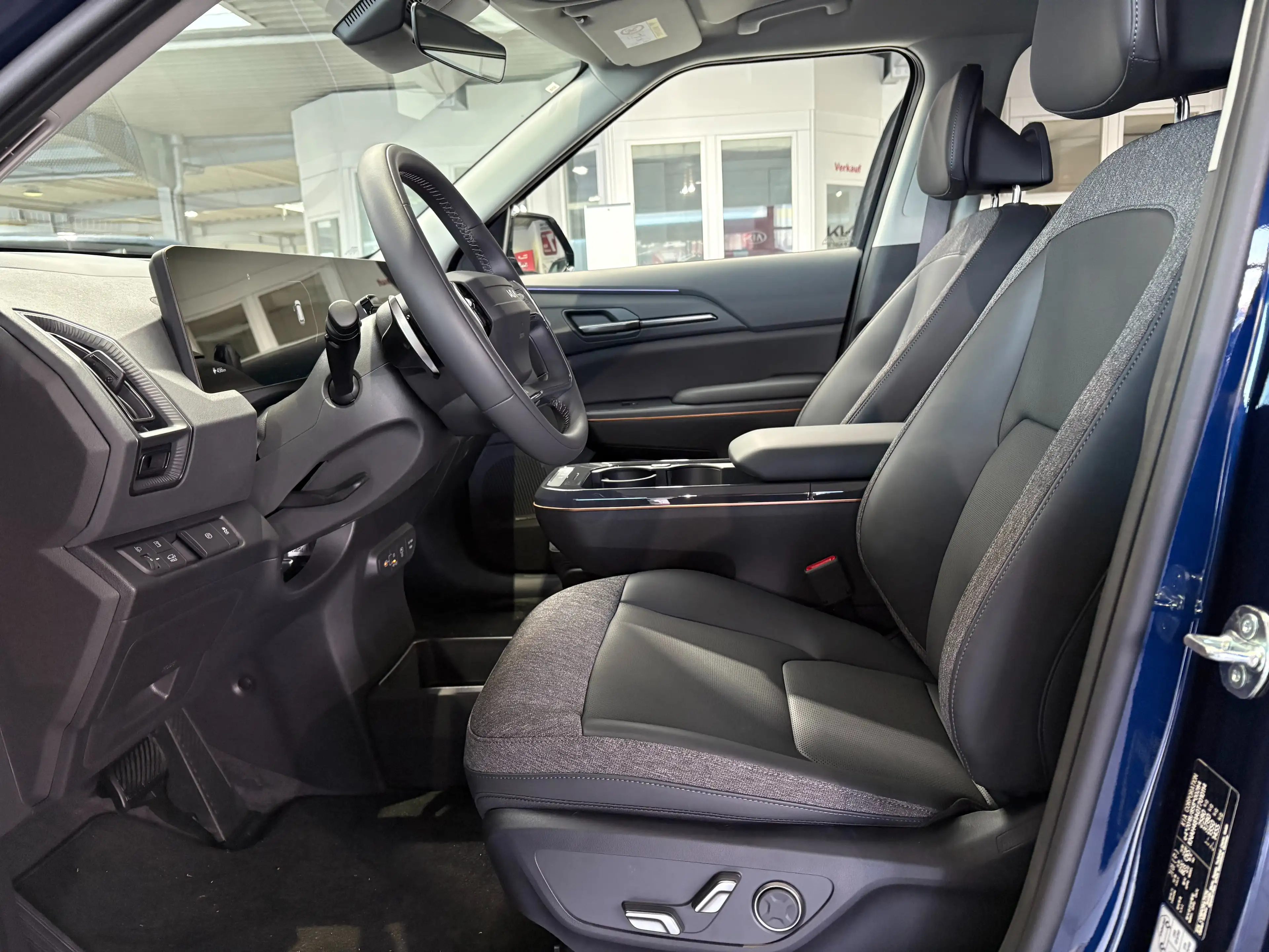 Kia EV5 81,4-kWh "Earth"*SHZ*LHZ*RFK*Harman Kardon — photo 12