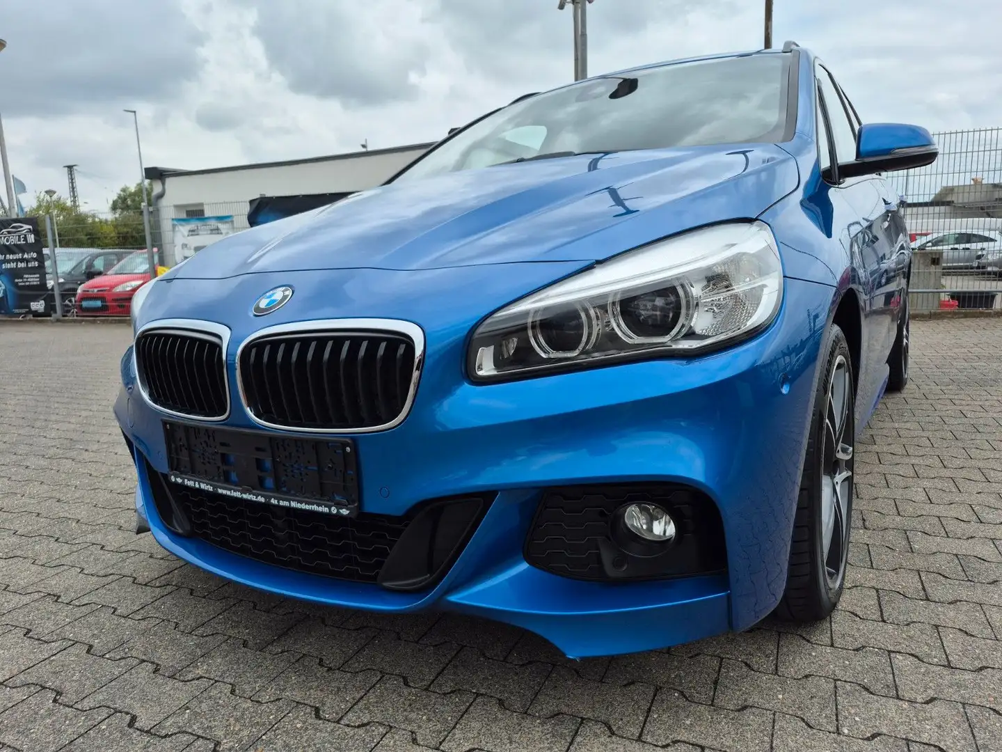 BMW 218 218 d M Sport Gran Tourer HeadUp Panorama Leder Bleu - 1