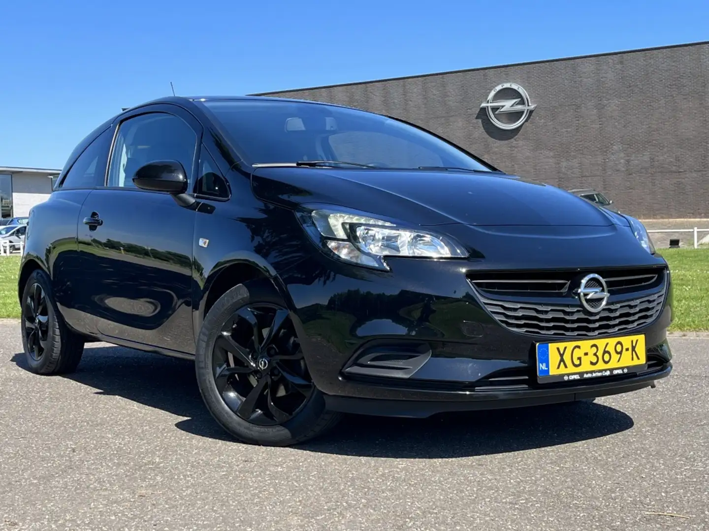 Opel Corsa 1.4 Black Edition,navigatie, apple carplay Zwart - 2