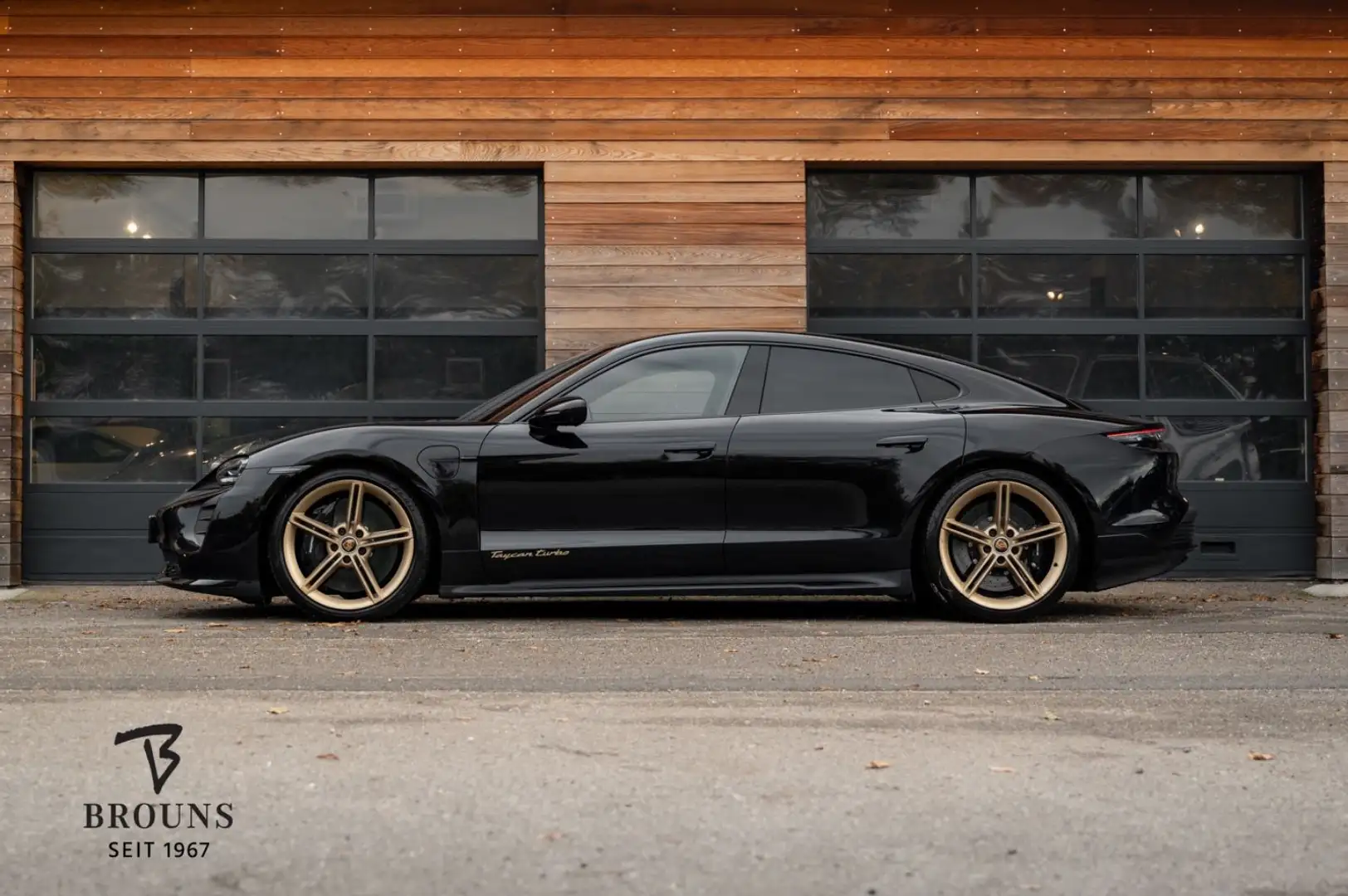 Porsche Taycan Turbo 680PS |Olea|Burmest|NaSi|PCCB|PDCC| Schwarz - 2