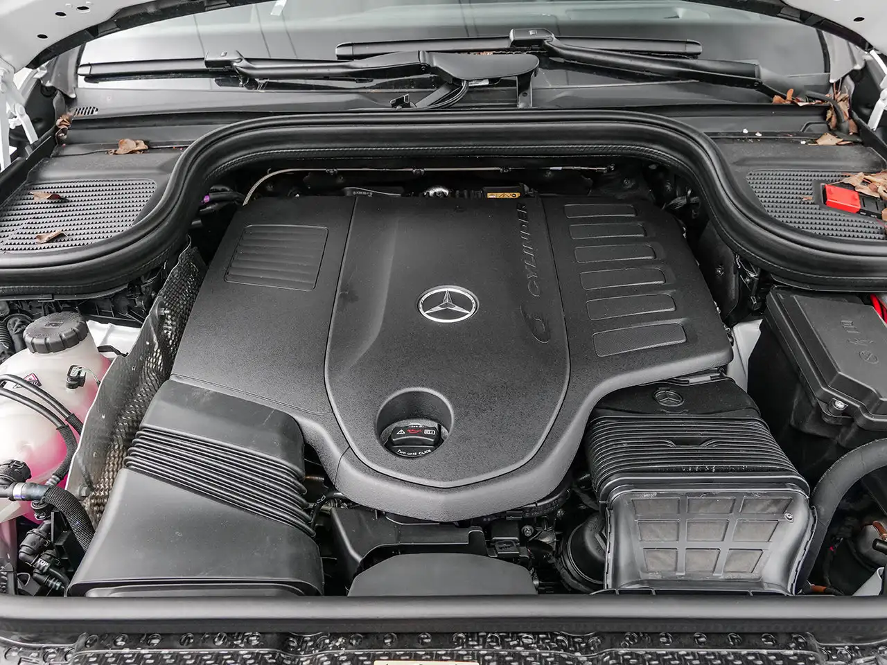 Mercedes-Benz GLE снимка Mercedes-Benz GLE