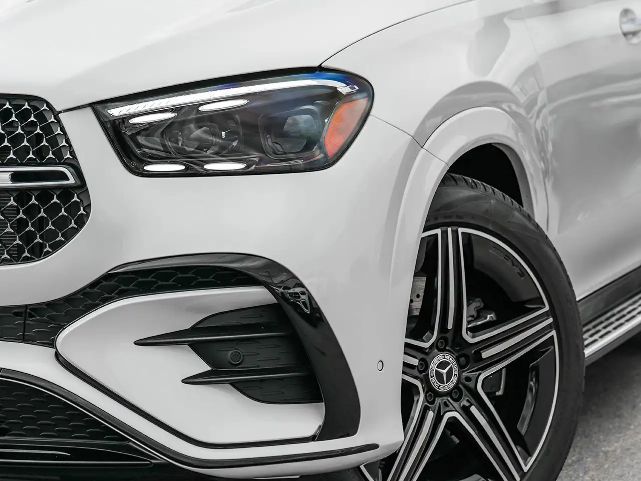 Mercedes-Benz GLE снимка Mercedes-Benz GLE