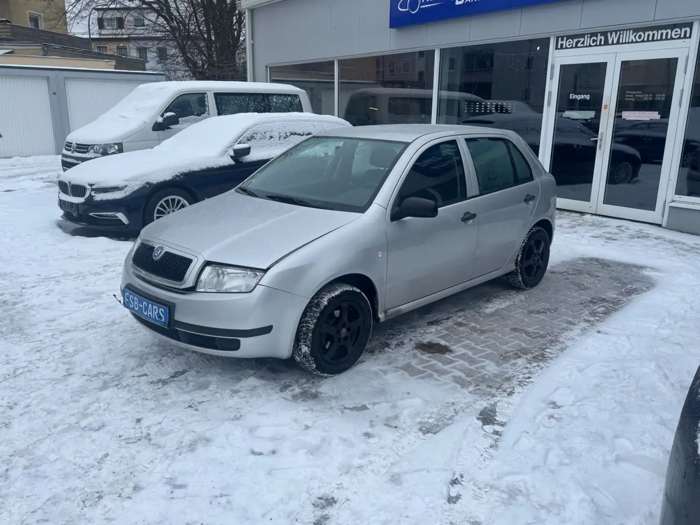 Skoda Fabia TÜV 12/2027 Silber - 2