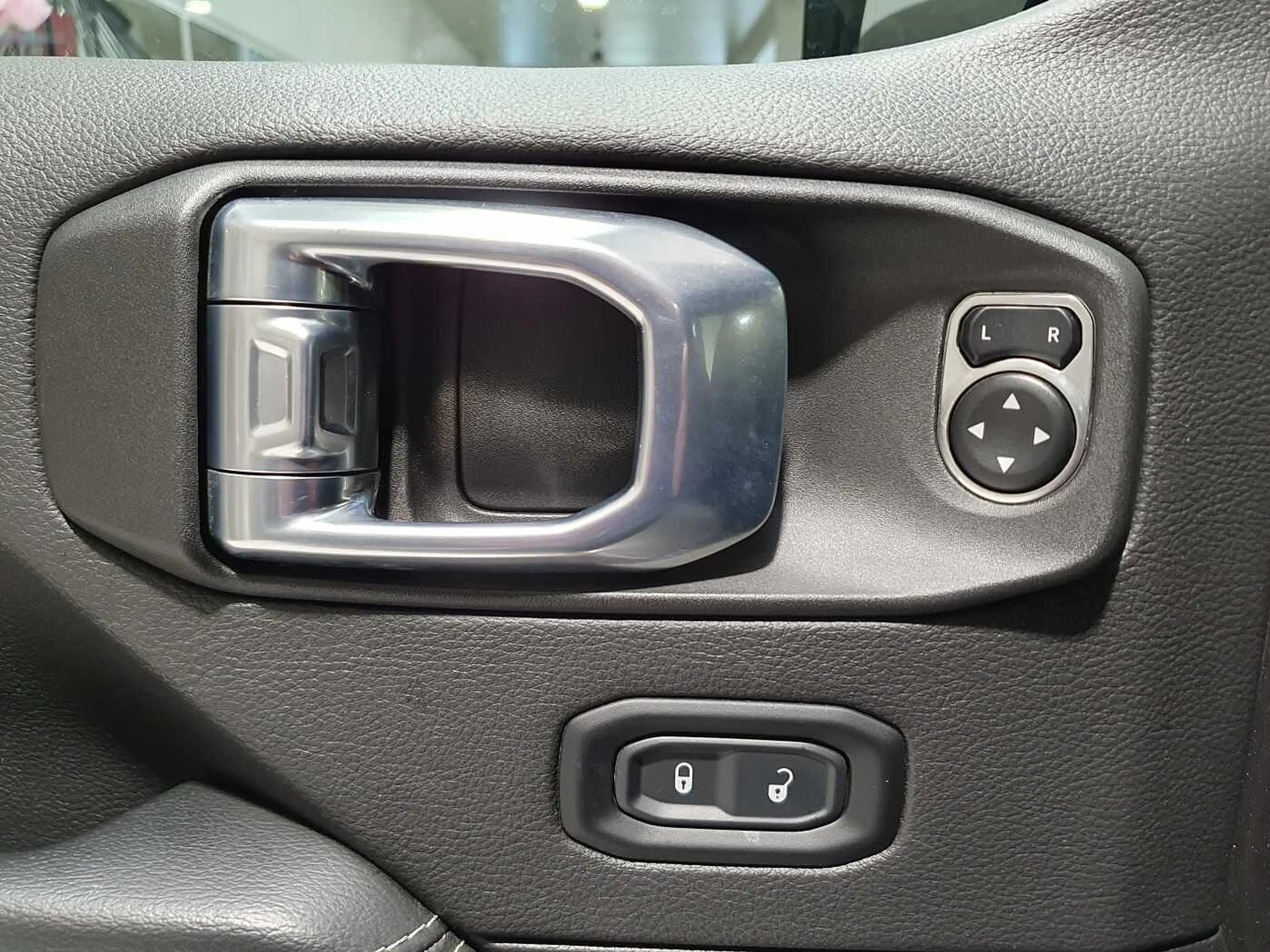 Jeep Wrangler HARD TOP 2.0 Turbo 4xe PHEV Sahara 272PK met ParkS — photo 15
