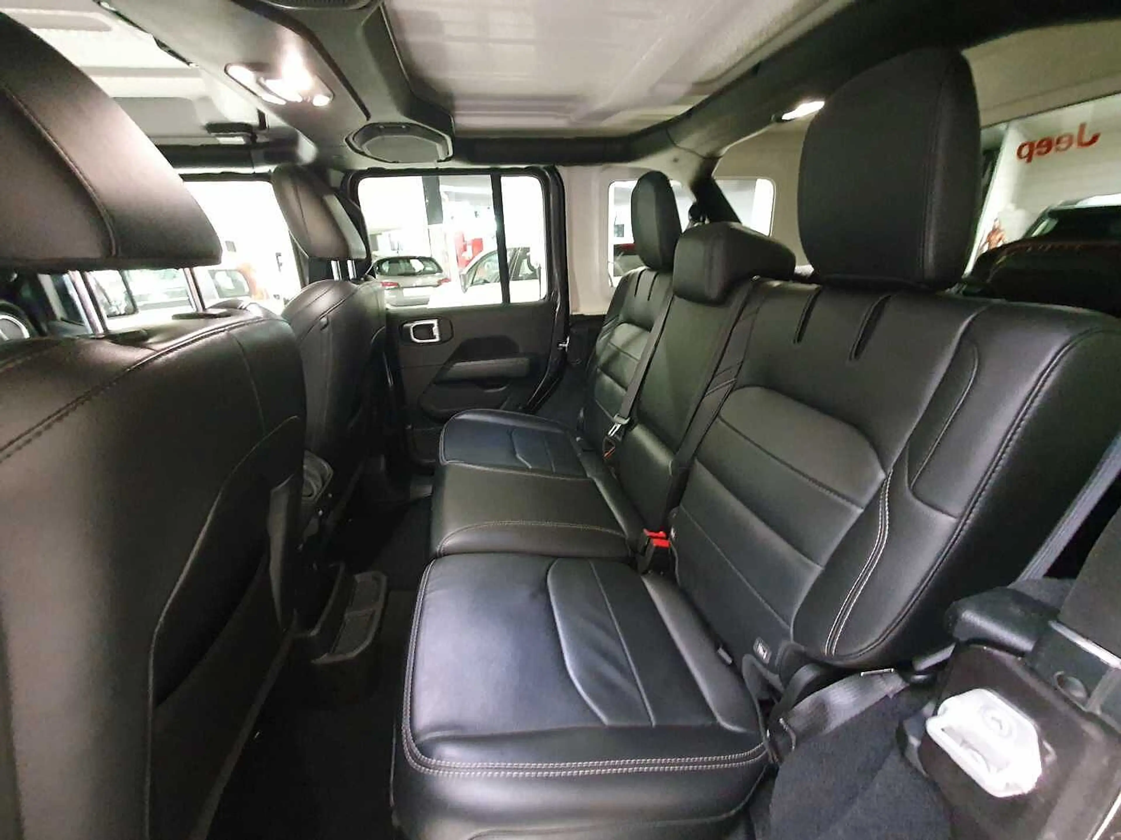 Jeep Wrangler HARD TOP 2.0 Turbo 4xe PHEV Sahara 272PK met ParkS — photo 13