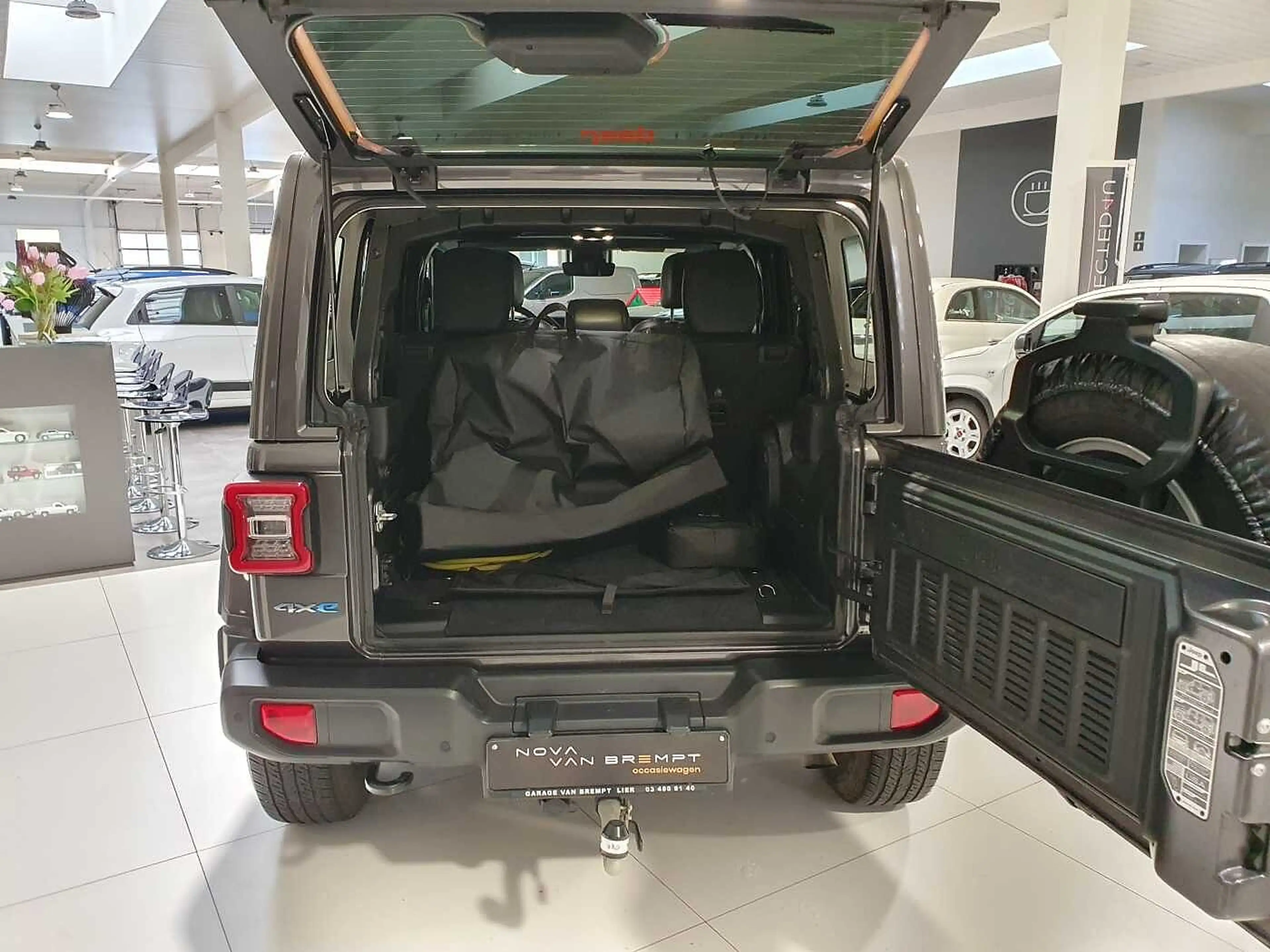 Jeep Wrangler HARD TOP 2.0 Turbo 4xe PHEV Sahara 272PK met ParkS — photo 8