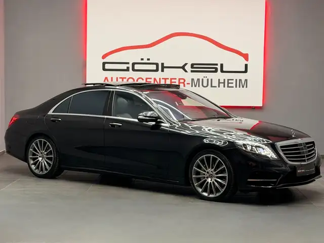 Mercedes-Benz S-Class view 4