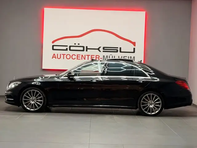 Mercedes-Benz S-Class view 7