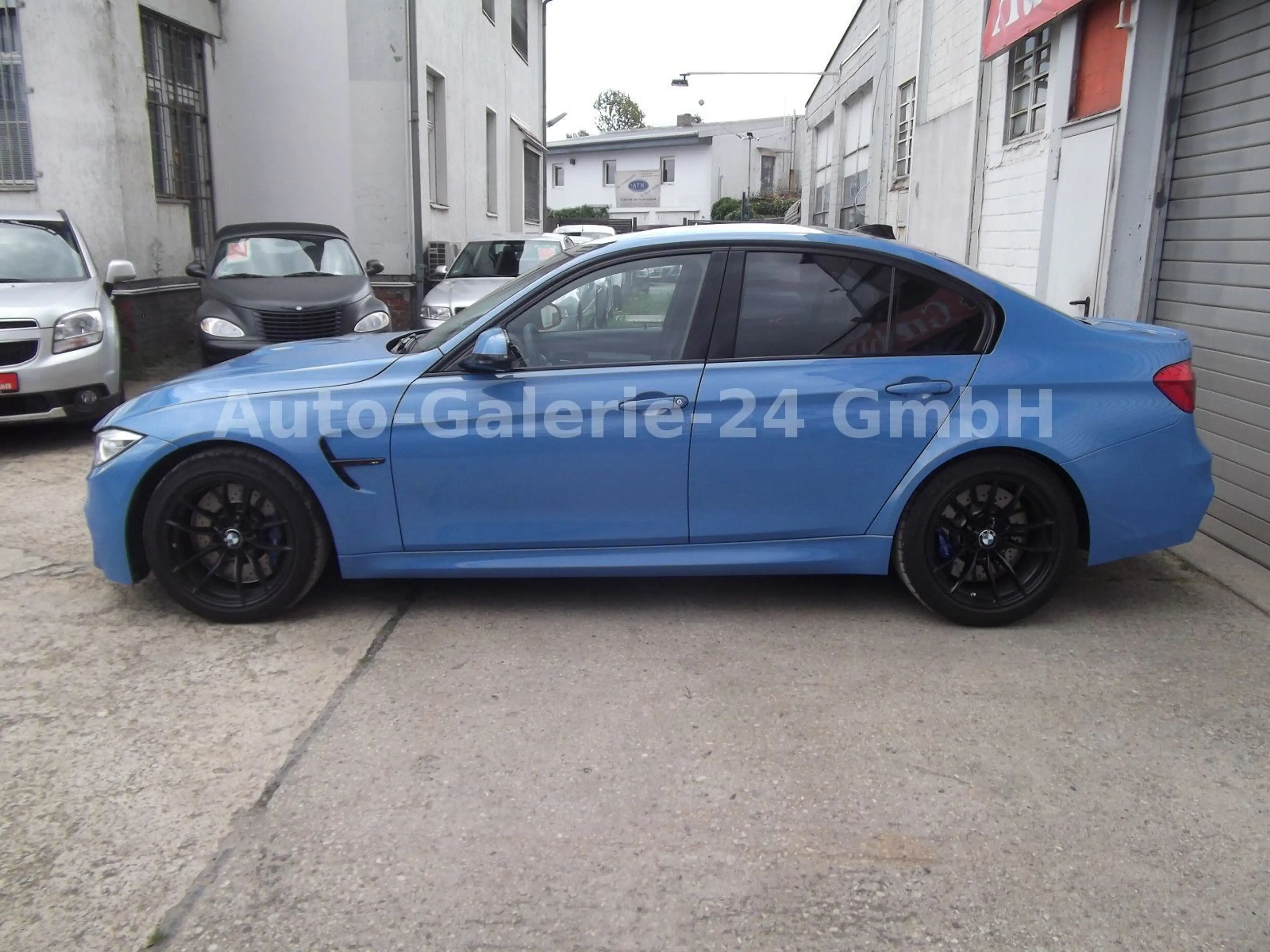 BMW M3 Lim 6 Gang, Navi, Leder, LED — photo 7