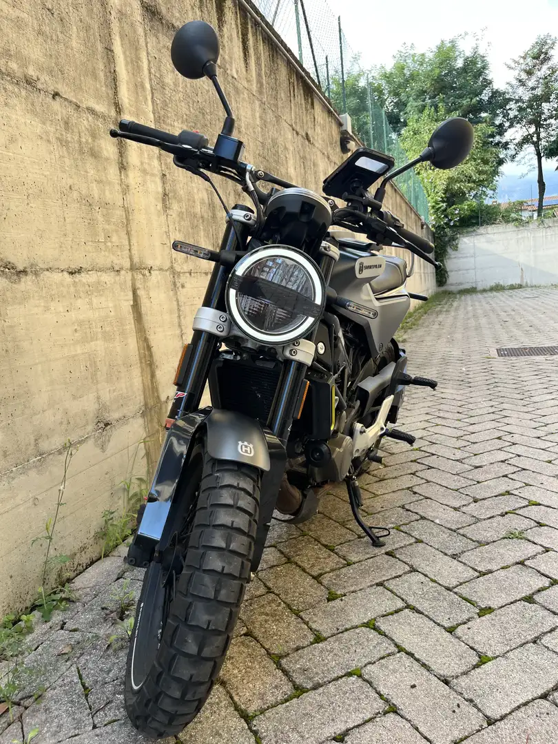 Husqvarna Svartpilen 125 - 1