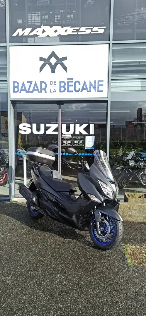 Suzuki Burgman 400 Negro - 1
