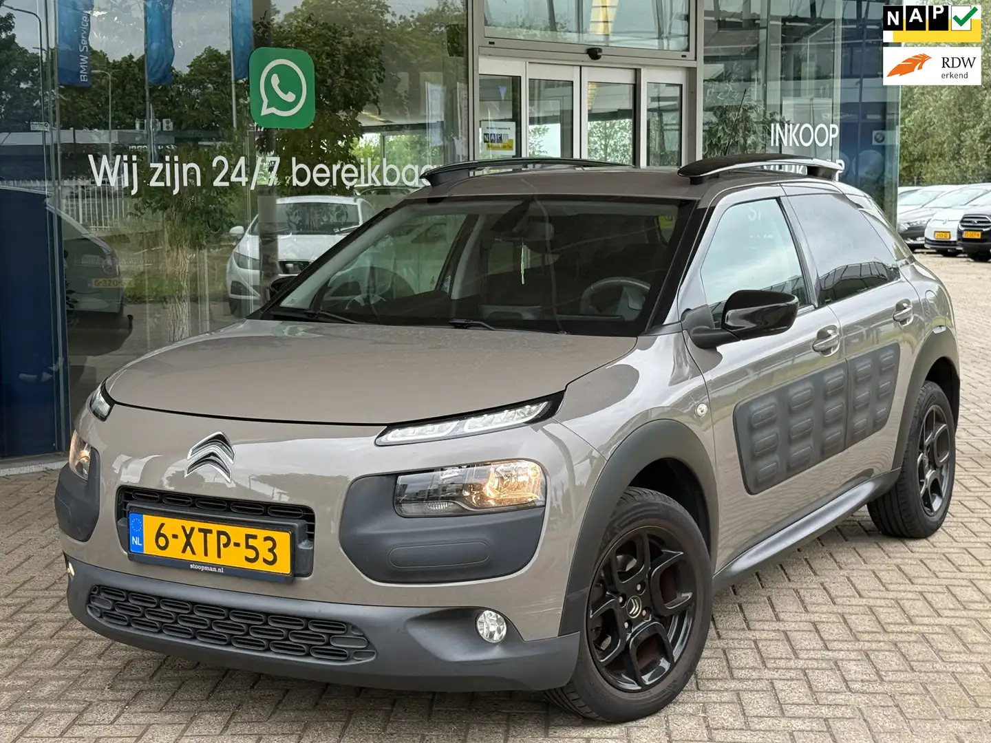 Citroen C4 Cactus 1.2 PureTech Shine Airco|Trekhaak Brun - 1