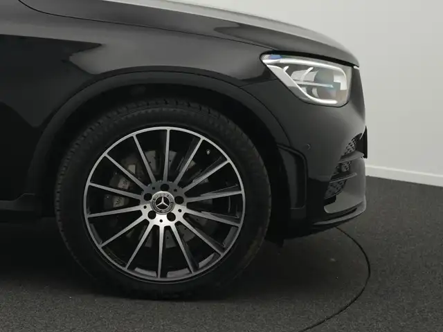 Mercedes-Benz GLC view 8