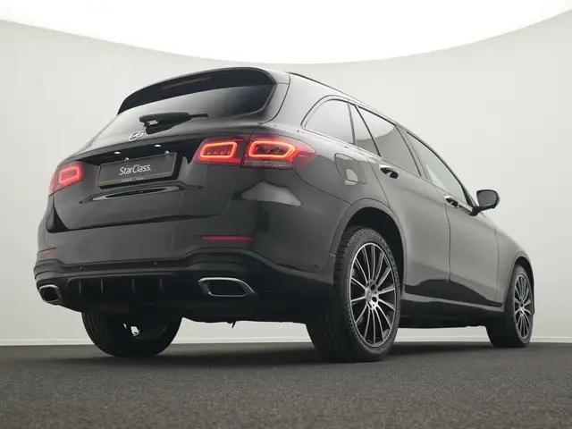 Mercedes-Benz GLC view 11