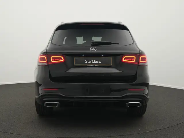 Mercedes-Benz GLC view 4