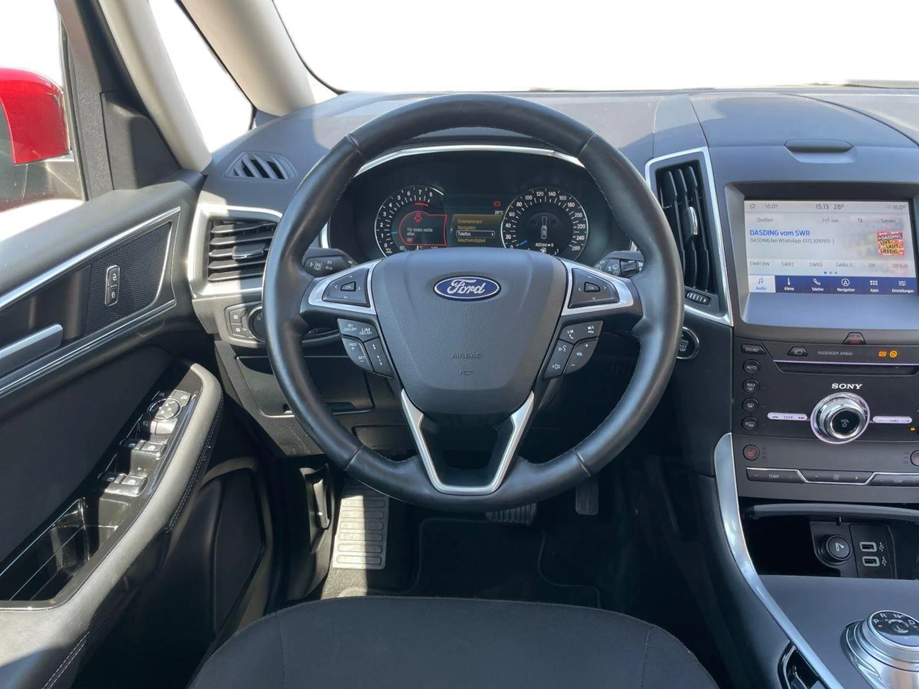 Ford Galaxy 2.5 Duratec Hybrid (FHEV) Titanium Autom. BUSINESS — photo 11